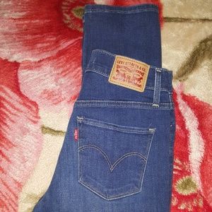 Levis Womens Jeans 312 Shaping Slim Size 25